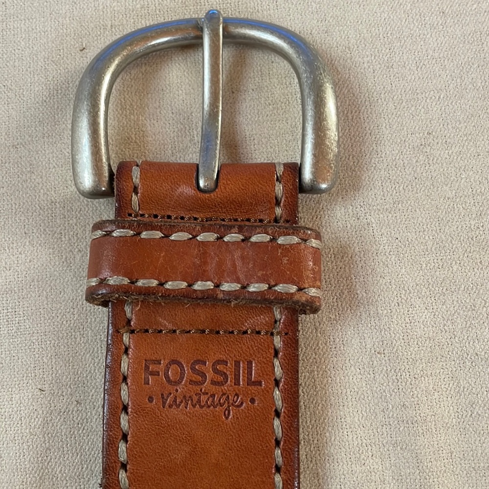 Fossil Vintage Genuine Leather Belt, Size M - Picture 2 of 12